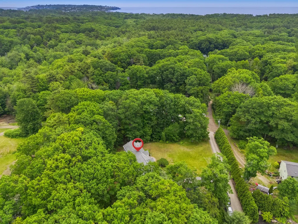 13 Mckenna Lane York ME 03909