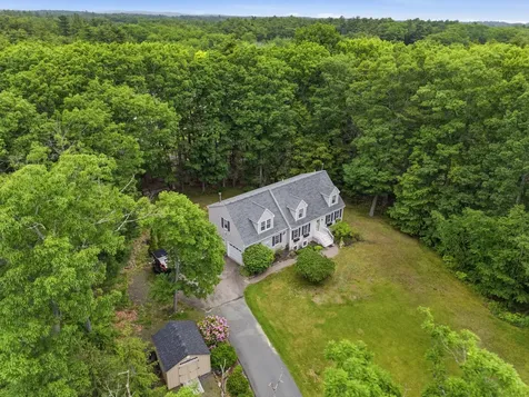 13 Mckenna Lane York ME 03909