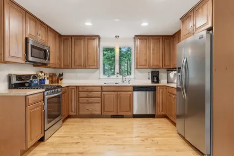 13 Mckenna Lane York ME 03909