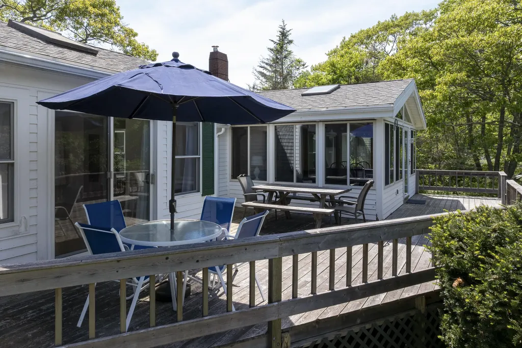 49 Murray Hill Road Boothbay ME 04544