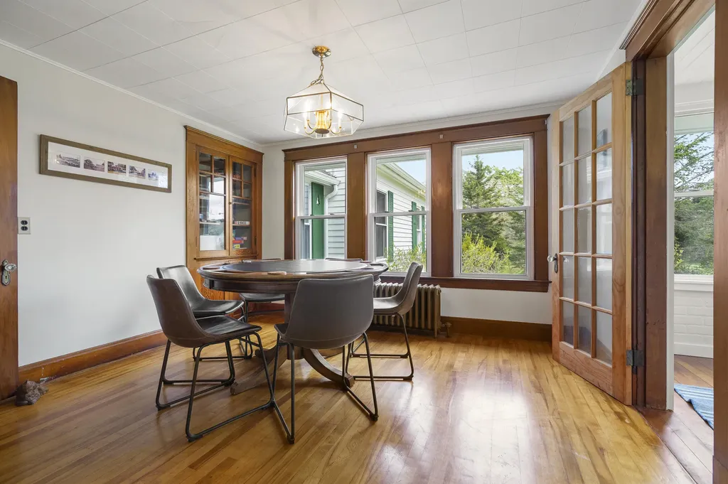 49 Murray Hill Road Boothbay ME 04544
