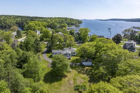49 Murray Hill Road Boothbay ME 04544