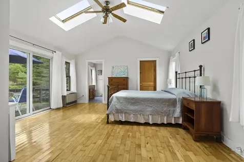 49 Murray Hill Road Boothbay ME 04544