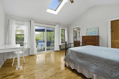 49 Murray Hill Road Boothbay ME 04544