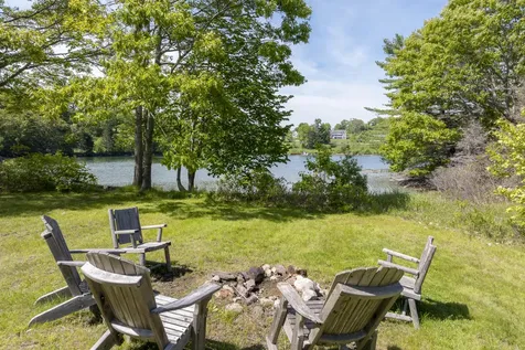 49 Murray Hill Road Boothbay ME 04544
