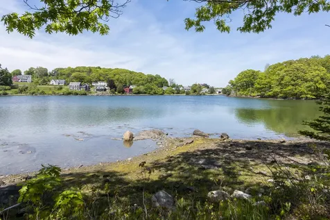 49 Murray Hill Road Boothbay ME 04544