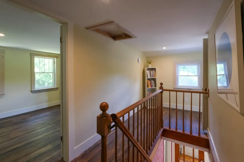 334 River Road Richmond ME 04357