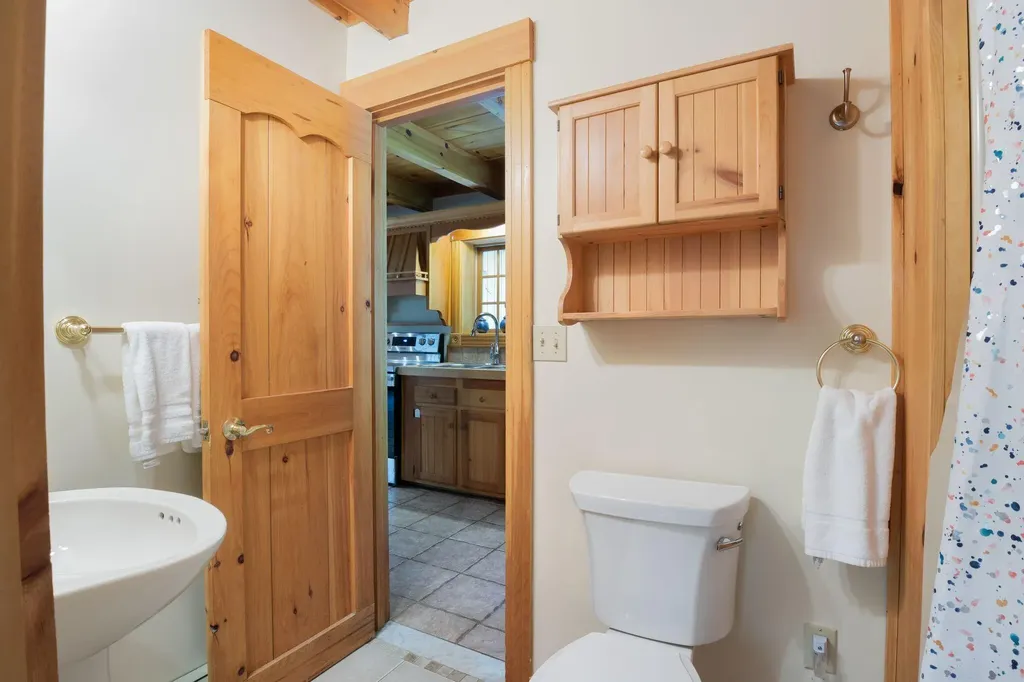 8 Solitude Lane Bridgton ME 04009