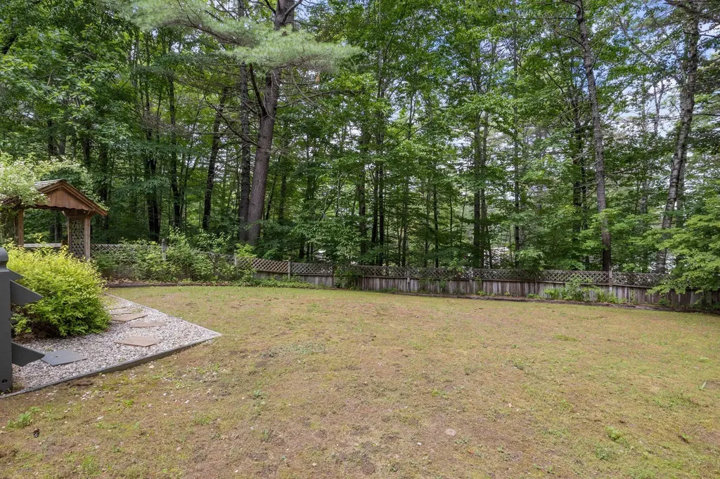8 Solitude Lane Bridgton ME 04009
