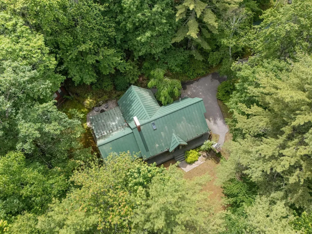 8 Solitude Lane Bridgton ME 04009