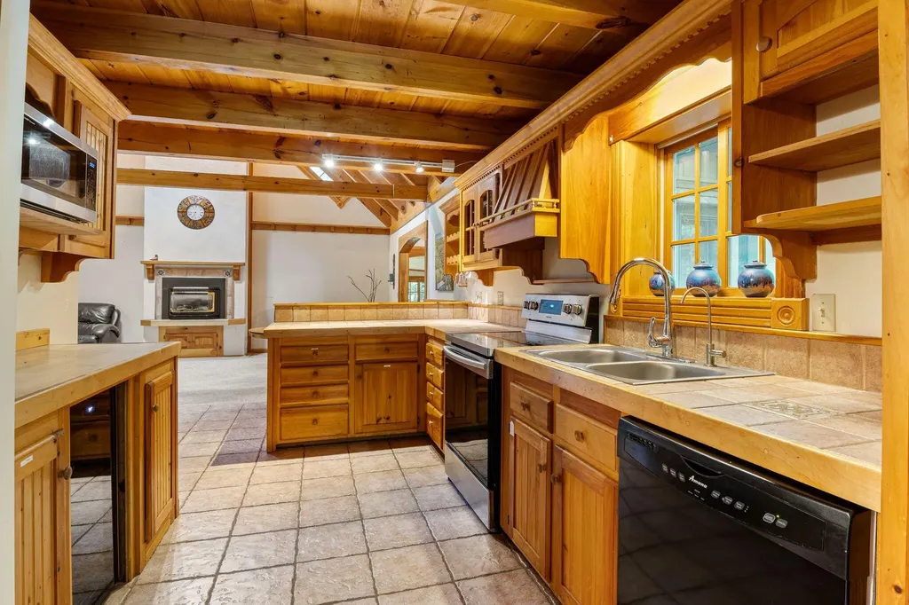 8 Solitude Lane Bridgton ME 04009
