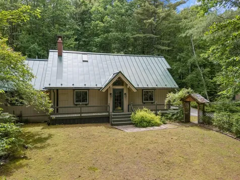 8 Solitude Lane Bridgton ME 04009