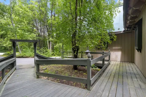 8 Solitude Lane Bridgton ME 04009