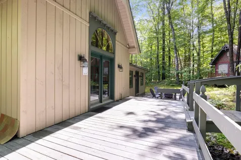 8 Solitude Lane Bridgton ME 04009