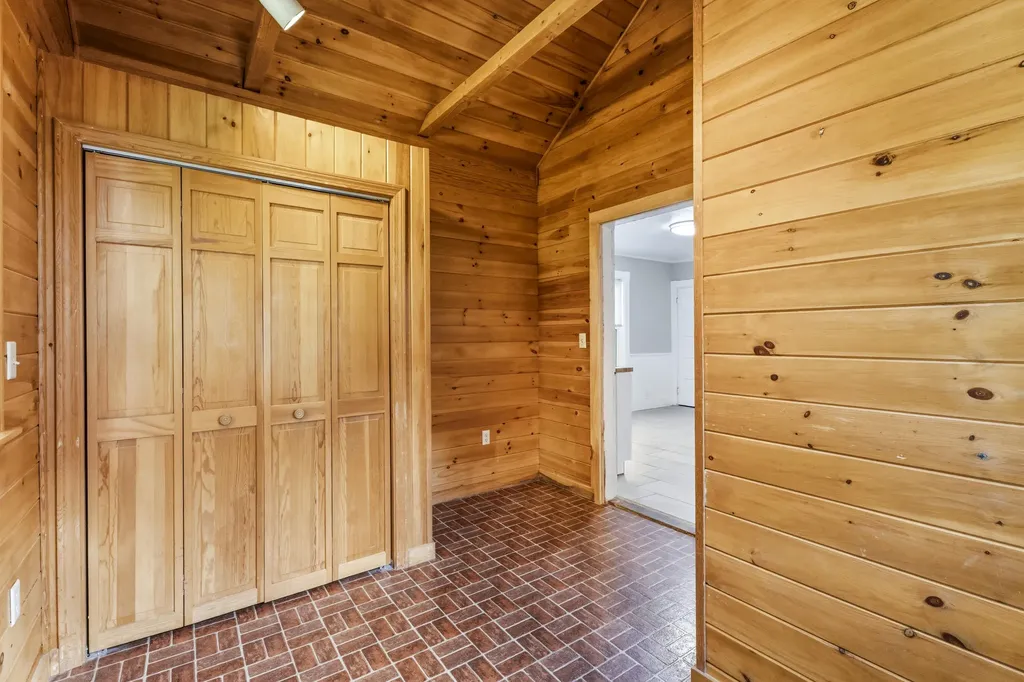 80 Pearl Street Bangor ME 04401