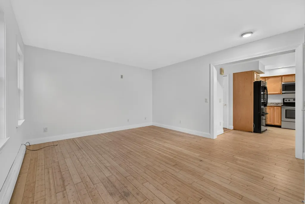 9 Hemlock Drive Topsham ME 04086