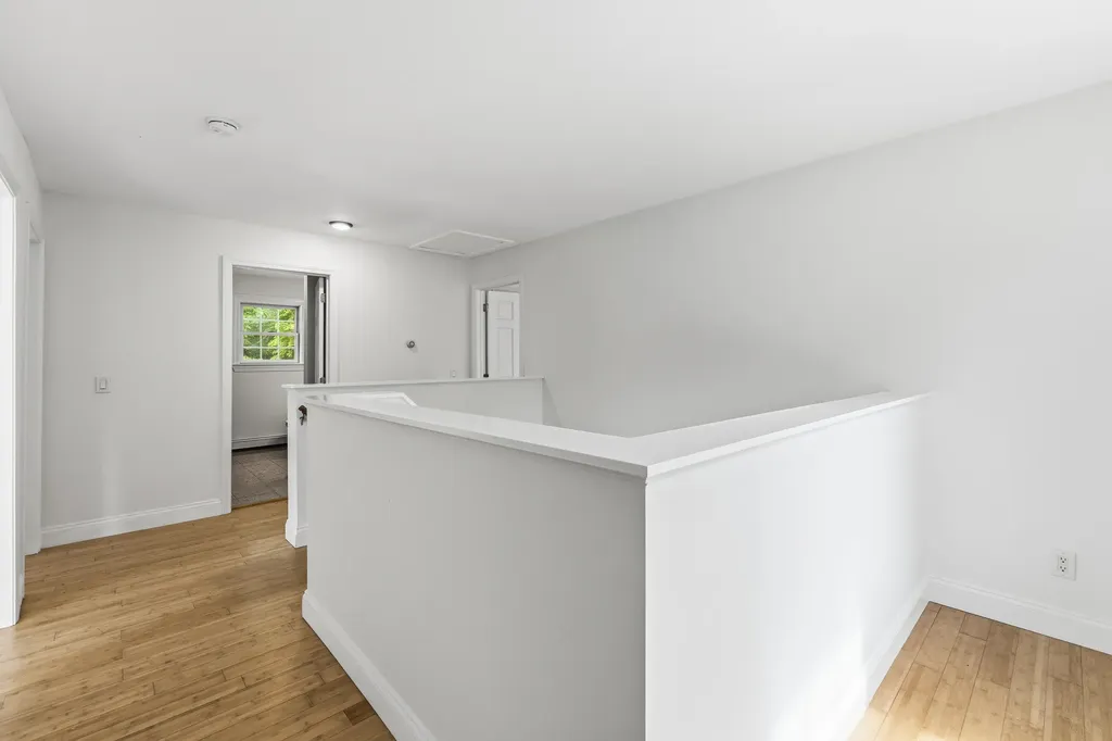 9 Hemlock Drive Topsham ME 04086