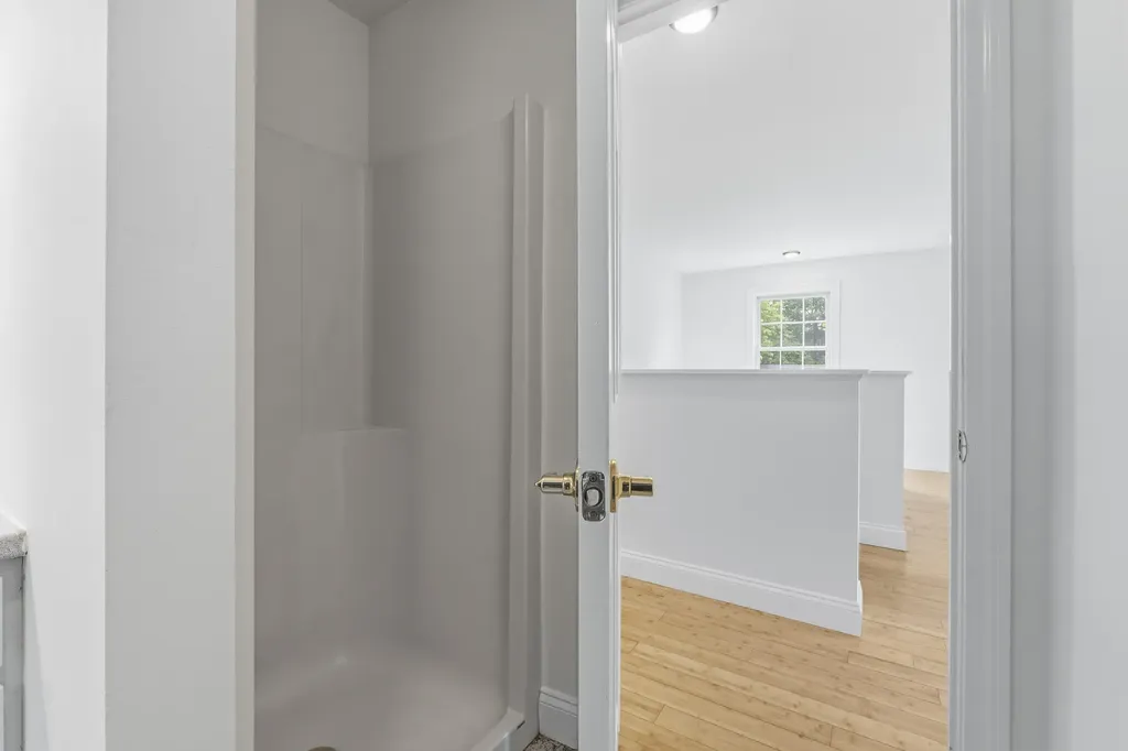 9 Hemlock Drive Topsham ME 04086