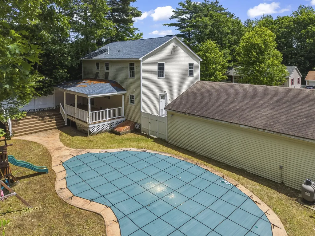 9 Hemlock Drive Topsham ME 04086