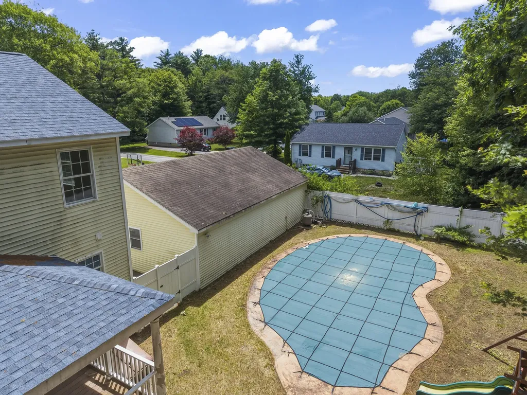 9 Hemlock Drive Topsham ME 04086