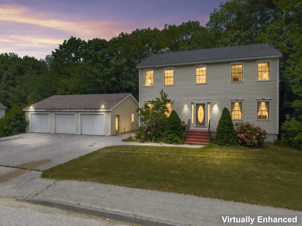 9 Hemlock Drive Topsham ME 04086