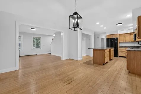 9 Hemlock Drive Topsham ME 04086