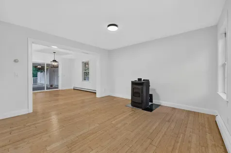 9 Hemlock Drive Topsham ME 04086