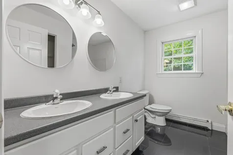 9 Hemlock Drive Topsham ME 04086