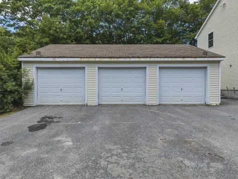 9 Hemlock Drive Topsham ME 04086