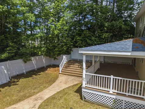 9 Hemlock Drive Topsham ME 04086