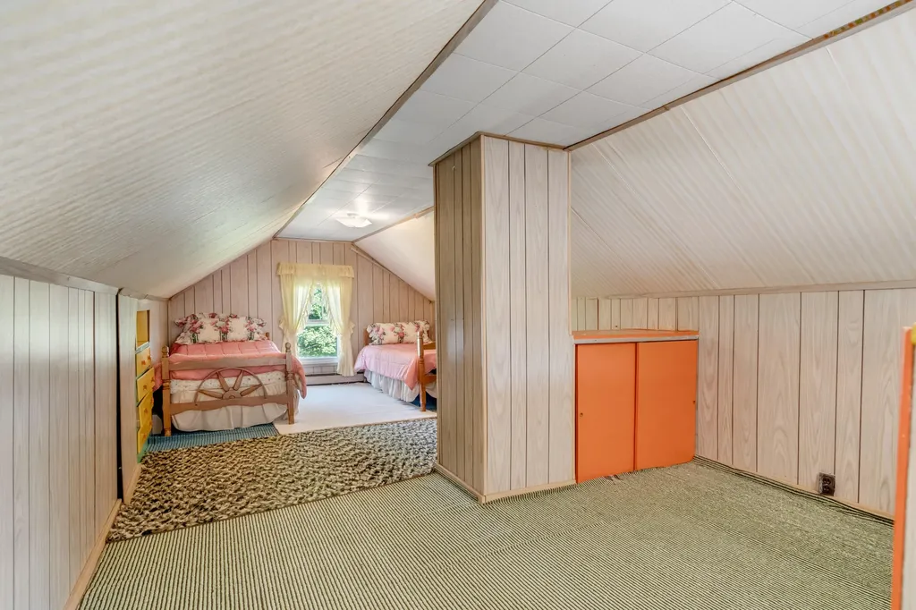 19 Beechwood Avenue Westbrook ME 04092