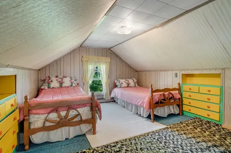 19 Beechwood Avenue Westbrook ME 04092