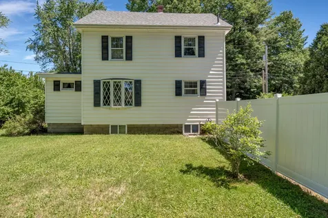 19 Beechwood Avenue Westbrook ME 04092