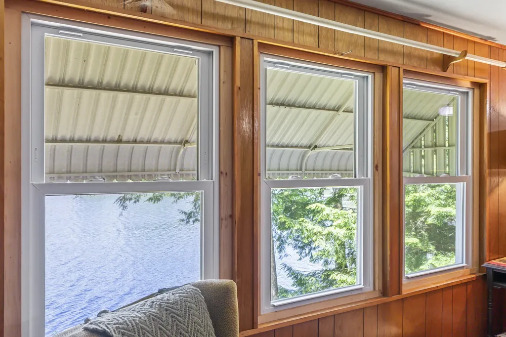 537 Sunflower Lane E Sidney ME 04330