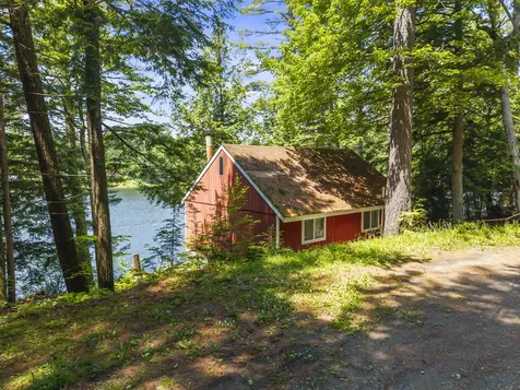 537 Sunflower Lane E Sidney ME 04330