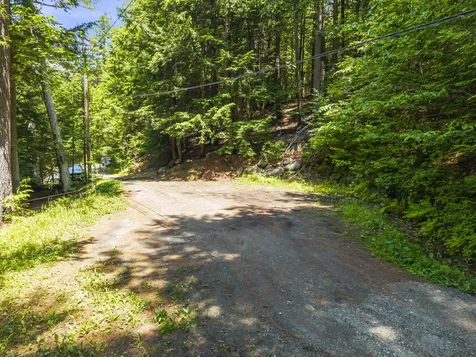 537 Sunflower Lane E Sidney ME 04330