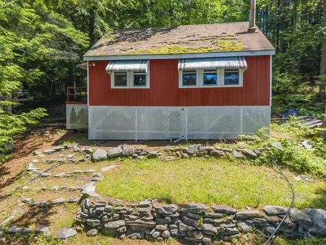 537 Sunflower Lane E Sidney ME 04330