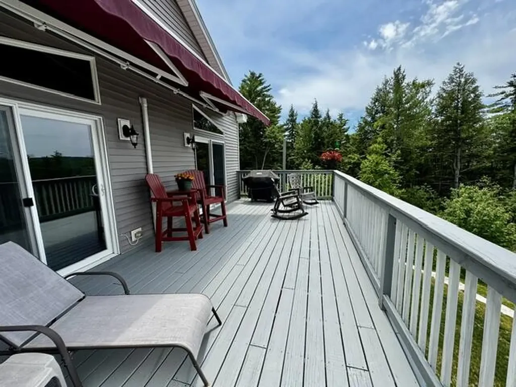 558 Old Ferry Road Hartland ME 04943