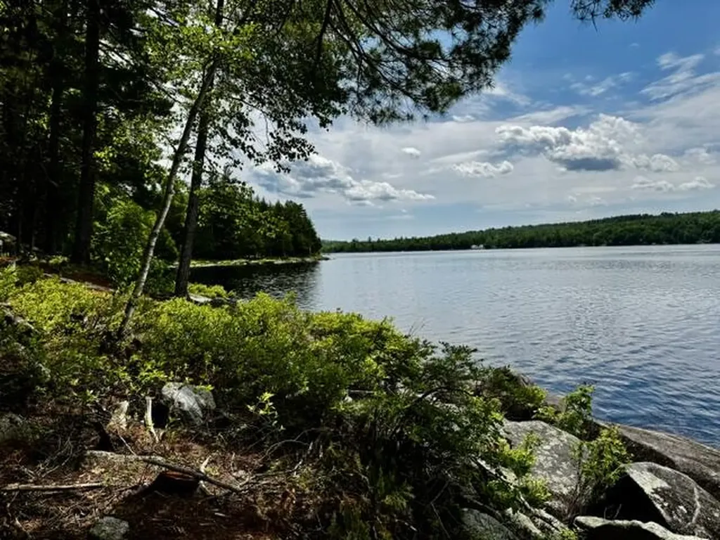 558 Old Ferry Road Hartland ME 04943