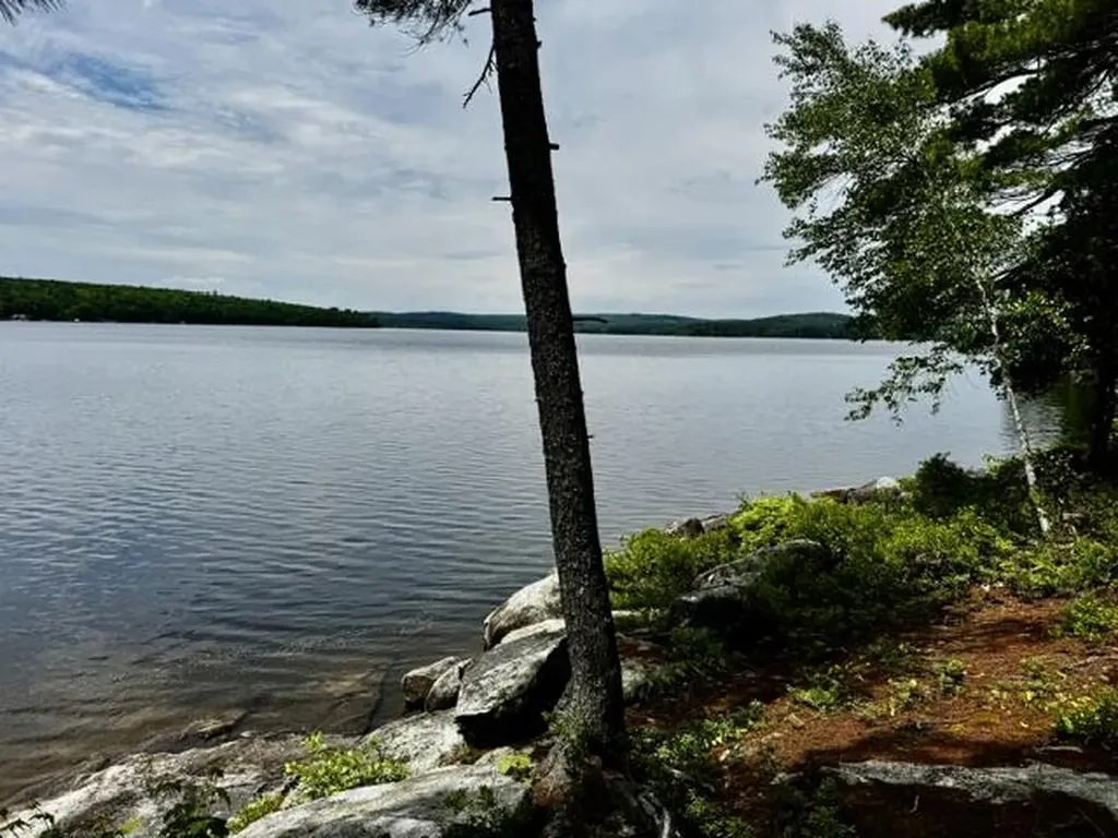 558 Old Ferry Road Hartland ME 04943