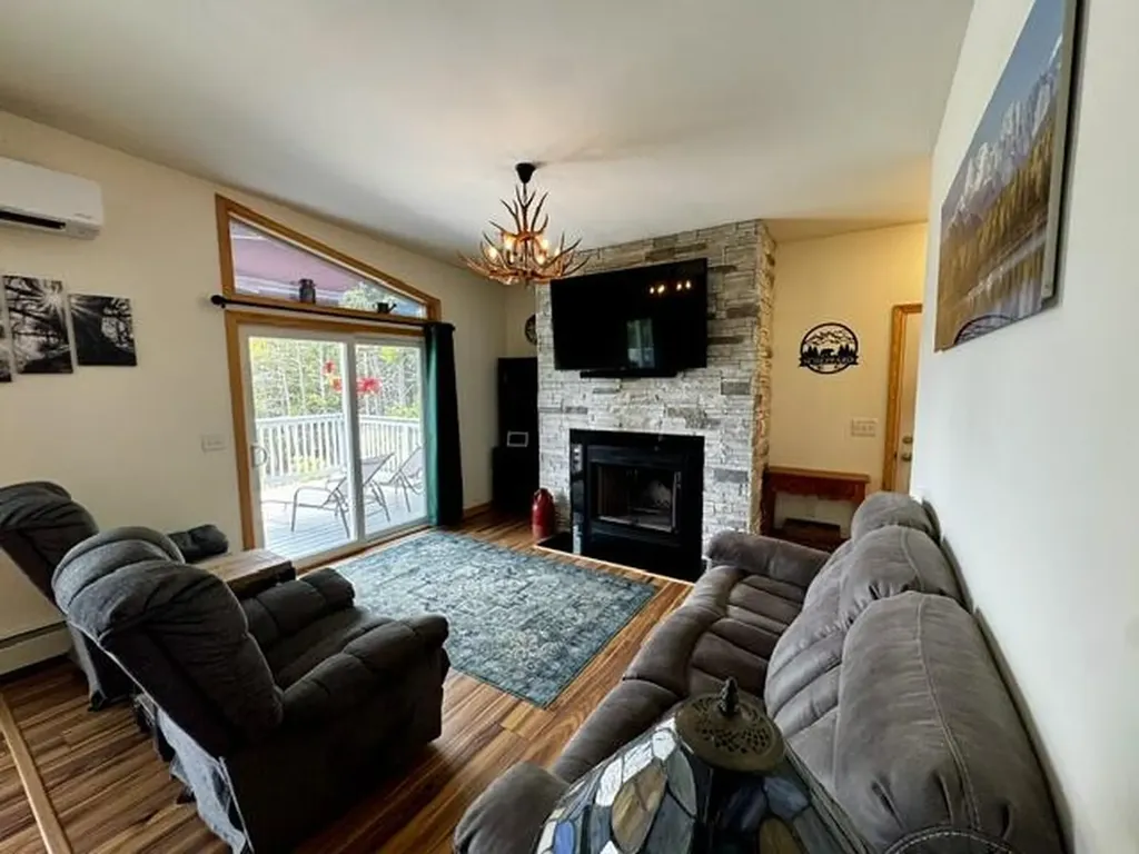 558 Old Ferry Road Hartland ME 04943