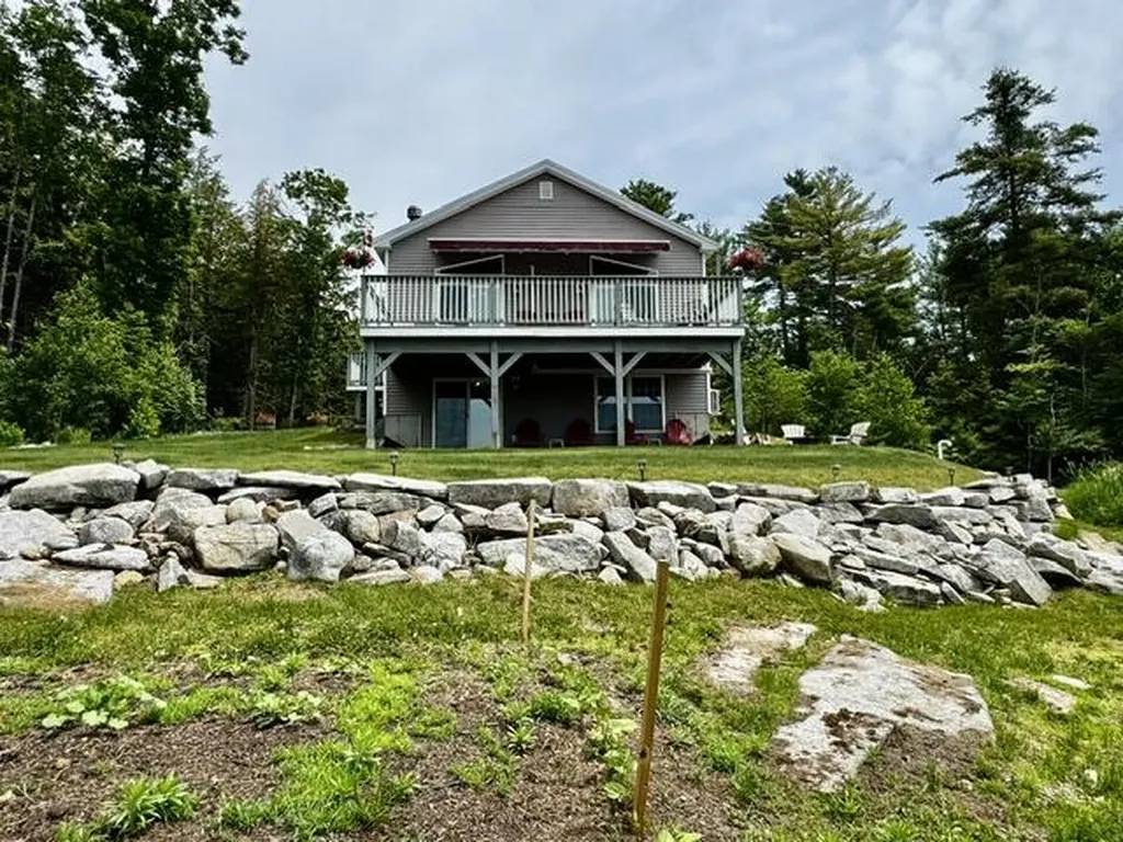 558 Old Ferry Road Hartland ME 04943