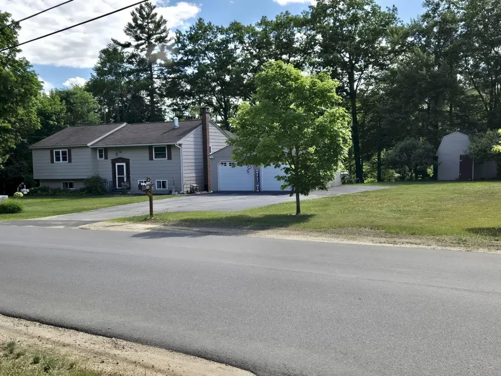 54 Blayne Street Dixfield ME 04224