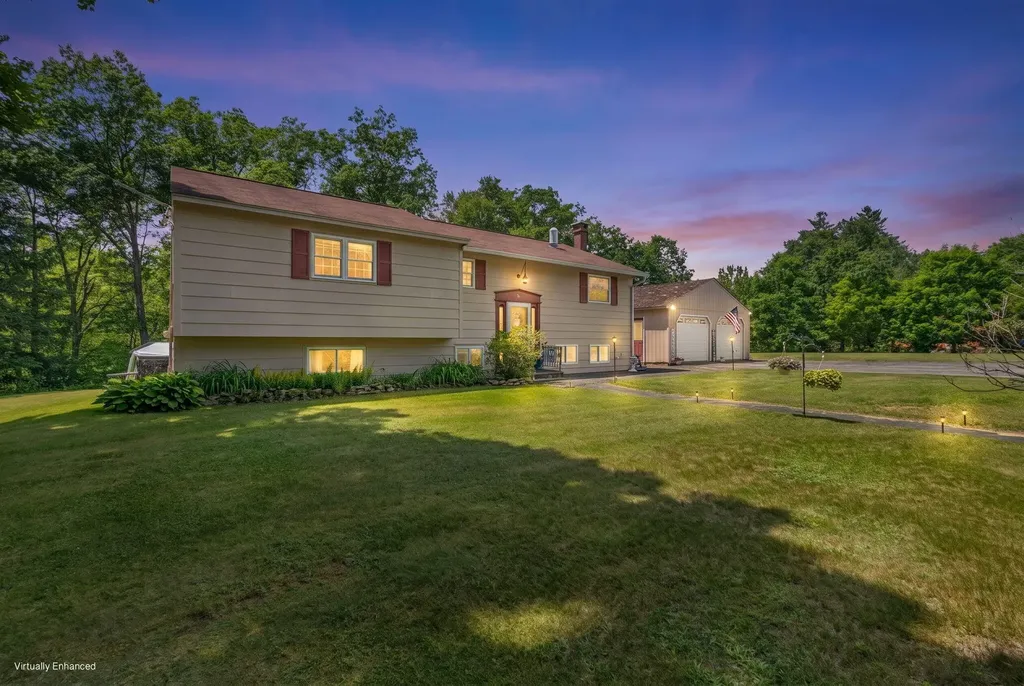 54 Blayne Street Dixfield ME 04224