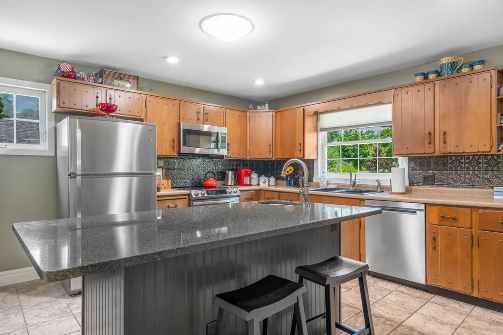 54 Blayne Street Dixfield ME 04224