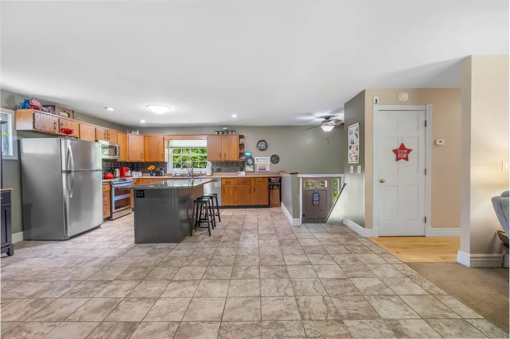 54 Blayne Street Dixfield ME 04224