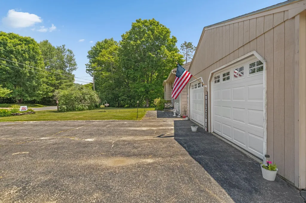 54 Blayne Street Dixfield ME 04224