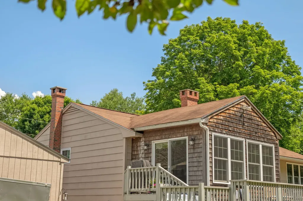 54 Blayne Street Dixfield ME 04224