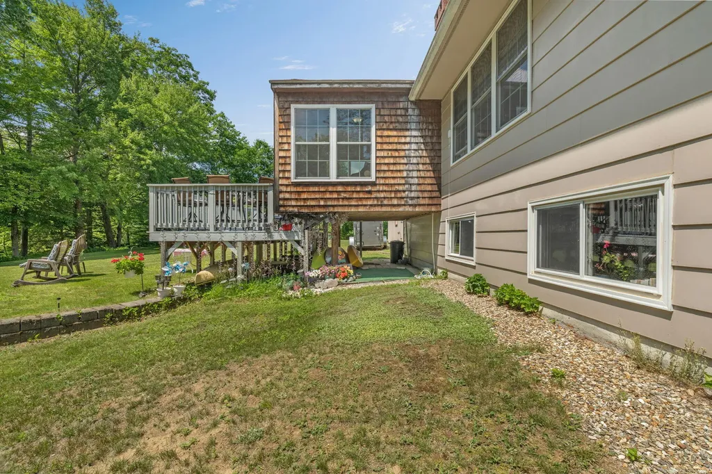 54 Blayne Street Dixfield ME 04224