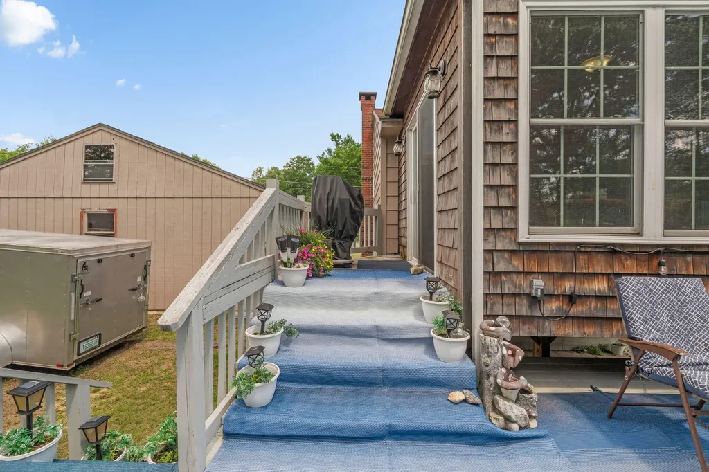 54 Blayne Street Dixfield ME 04224